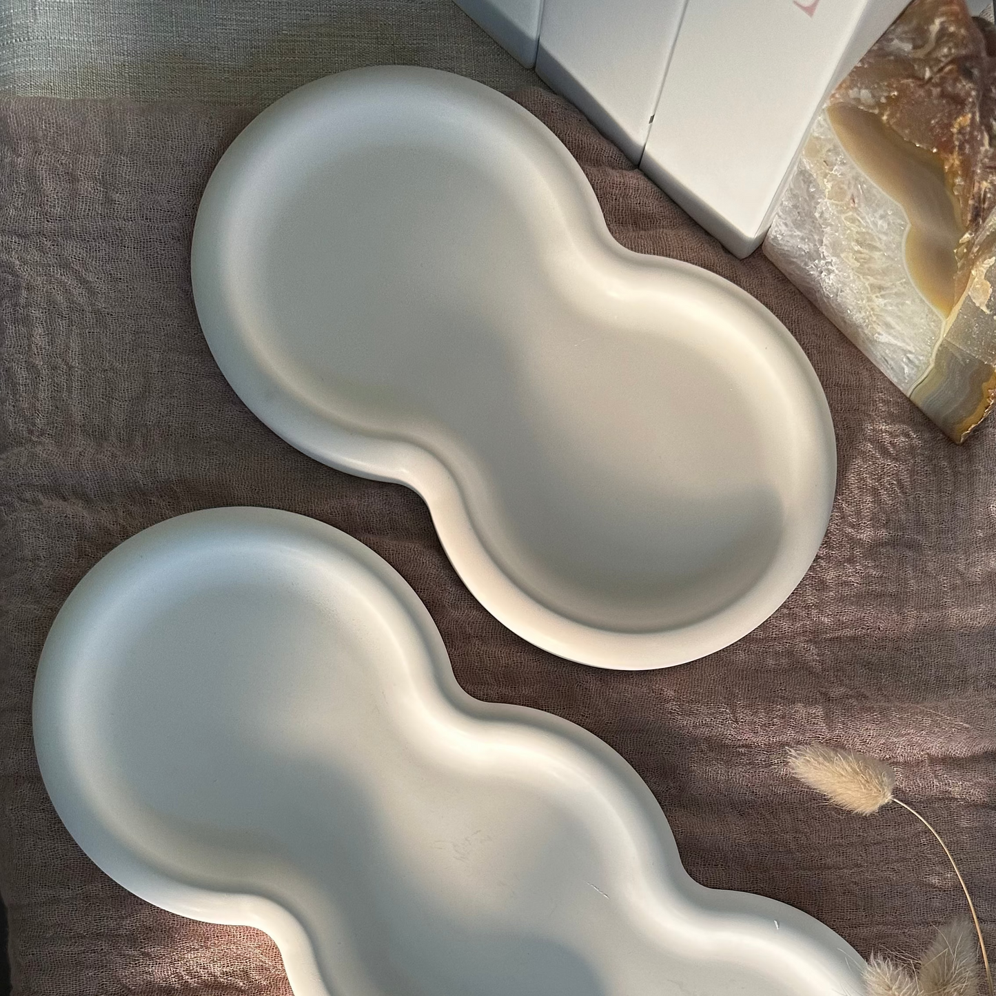 Clouds Duo · Clouds Trio – Design-Tablett · Handgemachtes Interior-Highlight
