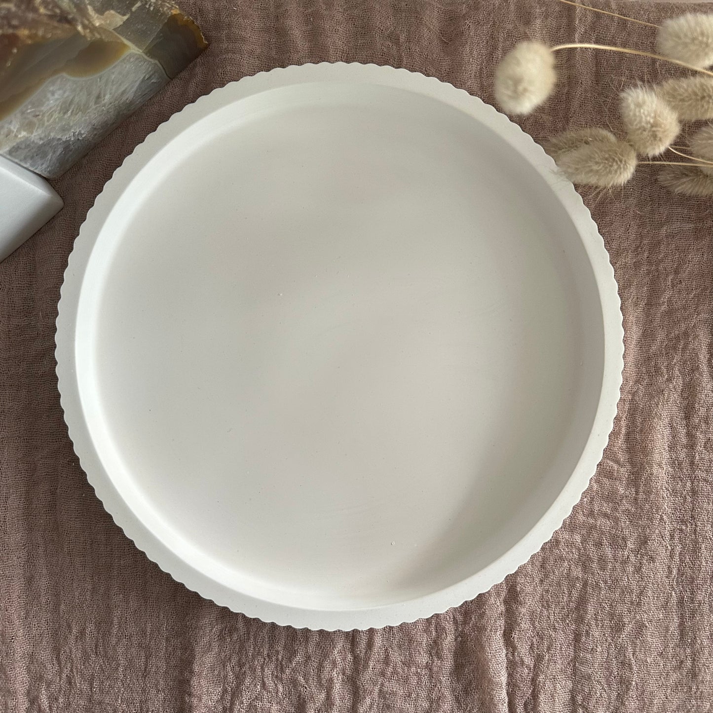 Linea – Geriffeltes Tablett (Low & High) · Handgemacht